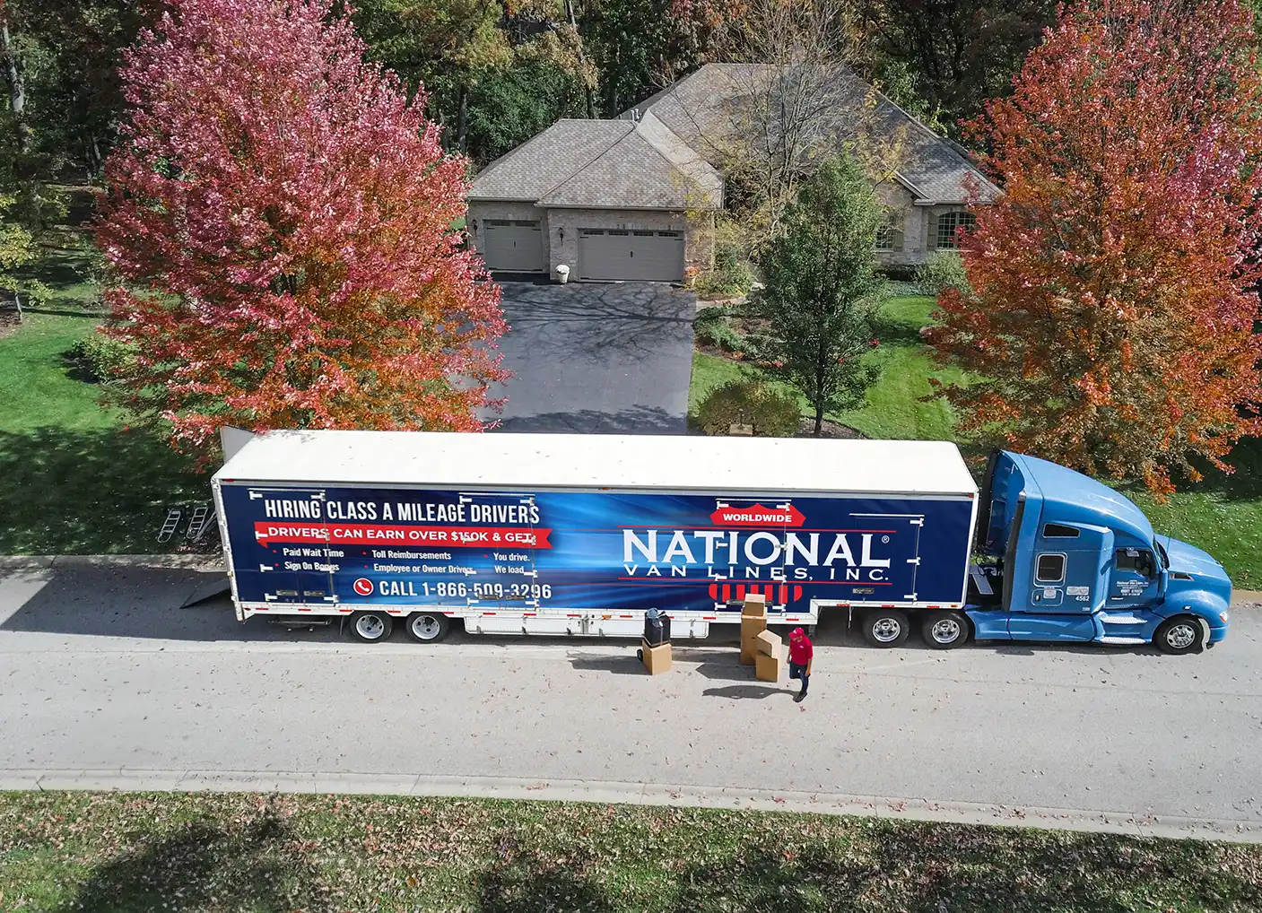 National Moving truck for professional long distance moving services provided by National Van Lines, your favorite out of state moving company